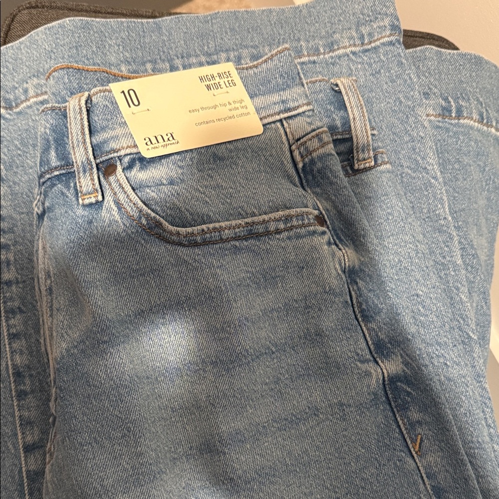 a.n.a Women's Light Blue High-Rise Wide Leg Jeans